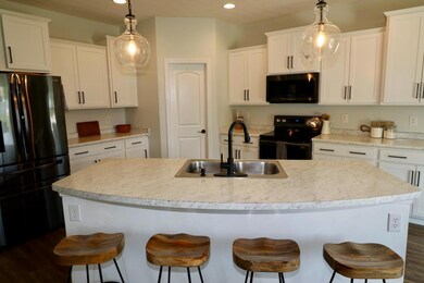 242 Lilly Ln, Batesville, IN 47006 - photo 5