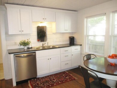 1069 S Broadway Ave, Springfield, MO 65807 - photo 5