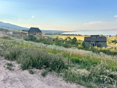 1427 N Broad Hollow Rd unit T3, Garden City, UT 84028 - photo 2