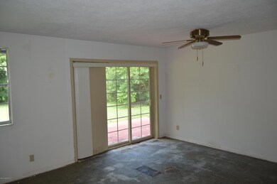 910 Nightingale Rd, Jacksonville, FL 32216 - photo 3