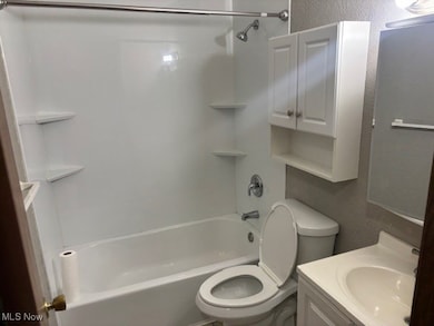 2839 Brighton Cir NW, Massillon, OH 44646 - photo 3