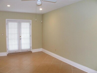 110 Matthews Dr, Slidell, LA 70458 - photo 3