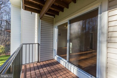 10440 Parthenon Ct, Bethesda, MD 20817 - photo 3