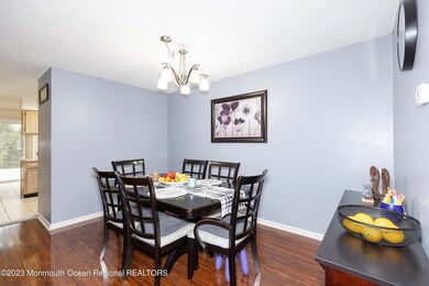 6 Cameo Ct unit 346, Franklin Park, NJ 08823 - photo 4