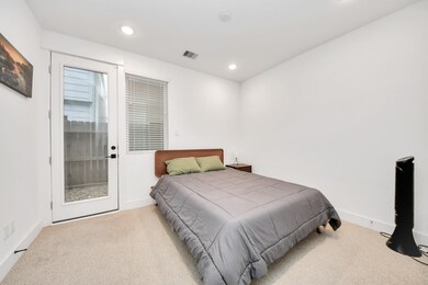 4320 Arlington St, Houston, TX 77022 - photo 4