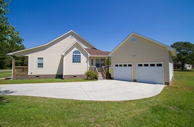 Ervins Place breezeway