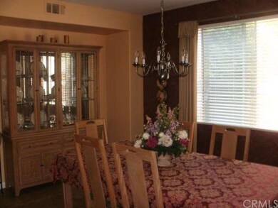 Formal Dinning Room