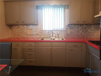 110 Willamont Rd, Toledo, OH 43612 - photo 6