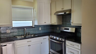 824 Yale St unit A, Houston, TX 77007 - photo 6