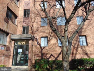 4721 1st St SW unit 302, Washington, DC 20032 - photo 2