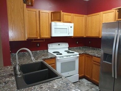 660 Kingfisher Ln unit C, Woodbury, MN 55125 - photo 6