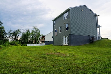 185 Eastview Way, White Hall, WV 26554 - photo 2