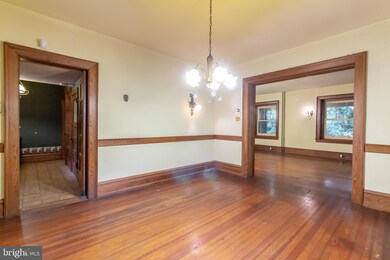 315 Copples Ln, Wallingford, PA 19086 - photo 5