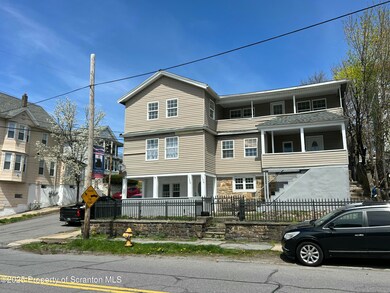 1134 1134 Luzerne St unit 1134, Scranton, PA 18504 - photo 2