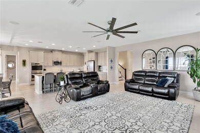 LARGE OPEN MAIN LIVING AREAS