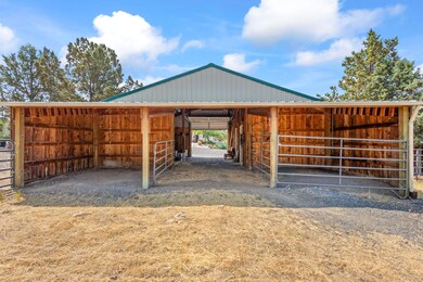 13439 SE Cayuse Rd, Prineville, OR 97754 - photo 5