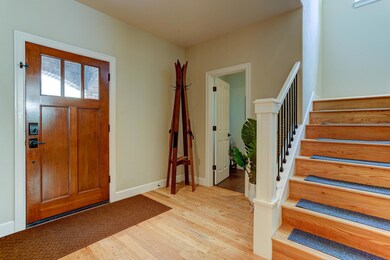 19727 Hollygrape St, Bend, OR 97702 - photo 6