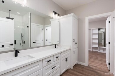 5483 Jay Ln, Weslaco, TX 78599 - photo 4