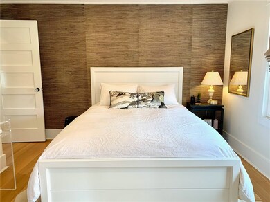 11 Eustis Ave, Newport, RI 02840 - photo 7