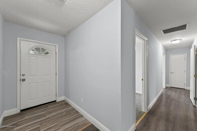 6940 Oakwood Dr, Jacksonville, FL 32211 - photo 5