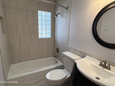 4717 E Eastland St, Tucson, AZ 85711 - photo 5