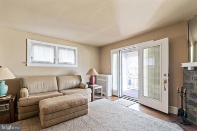 208 W Plumstead Ave, Lansdowne, PA 19050 - photo 6