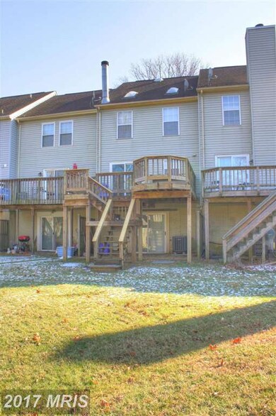 14348 Beaker Ct, Burtonsville, MD 20866 - photo 2