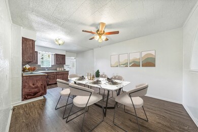 7634 Carothers St, Houston, TX 77028 - photo 6