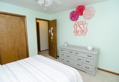 208 William St, Vincennes, IN 47591 - photo 6