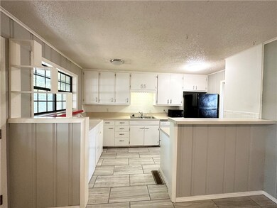 2201 W Deane St, Fayetteville, AR 72703 - photo 4