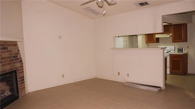 9406 Kempler Dr unit B, Austin, TX 78748 - photo 4