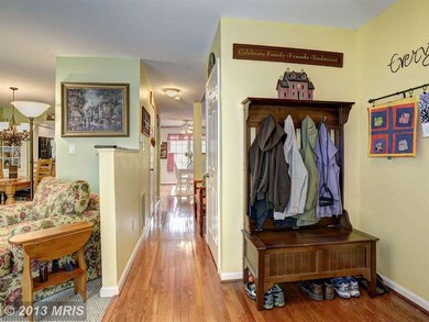 1142 Jeffrey Dr, Crofton, MD 21114 - photo 3