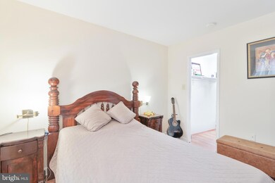 21 Canterbury Square unit 102, Alexandria, VA 22304 - photo 7