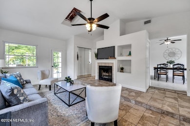 2851 Kline Rd, Jacksonville, FL 32246 - photo 2