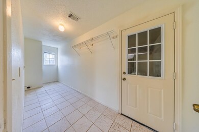 13303 Bridgepath Ct, Houston, TX 77041 - photo 5