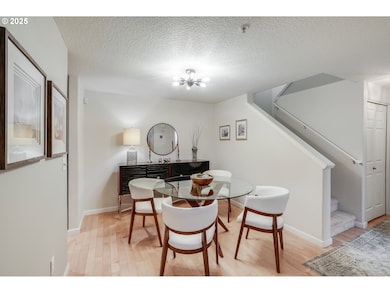 10797 SW Canterbury Ln unit 101, Portland, OR 97224 - photo 6