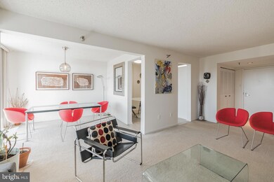 Chelsea Towers unit 713, Bethesda, MD 20817 - photo 6