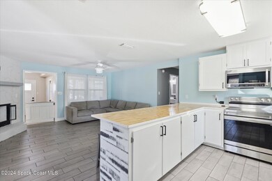 Kitchen to Living area