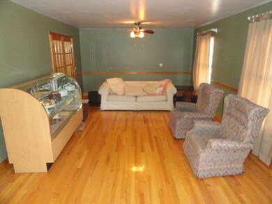 404 Perfection Dr, Shelbyville, TN 37160 - photo 4