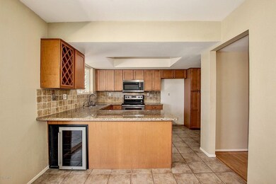 11840 N 30th St Phoenix, AZ 85028 (8)