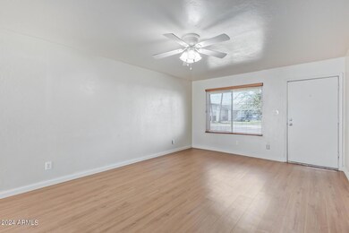 1525 W Comstock Dr, Chandler, AZ 85224 - photo 4