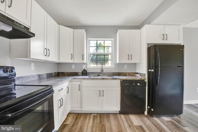 1642 Brimfield Cir, Sykesville, MD 21784 - photo 6