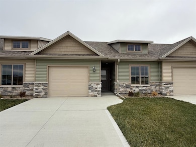 407 W Madison St, Winterset, IA 50273 - photo 2