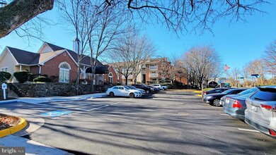 1504 Lincoln Way unit 118, McLean, VA 22102 - photo 5