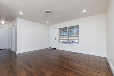 2308 N Main St, Bonham, TX 75418 - photo 6