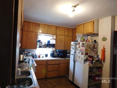 3097 Cemetery Rd, Homedale, ID 83628 - photo 7