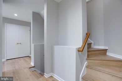 1601 Colonial Ln, McLean, VA 22102 - photo 6