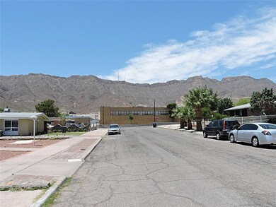 2817 Tyler Ave, El Paso, TX 79930 - photo 2