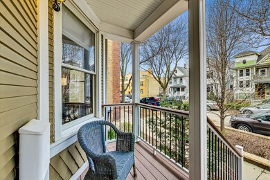 1851 W Berenice Ave unit 2, Chicago, IL 60613 - photo 5