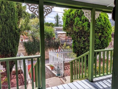10 Locklin Ave, Bisbee, AZ 85603 - photo 2